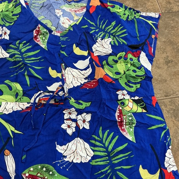 🔥3/$42 w FREE SHIPPING🔥 Tropical Blue Floral Dress - Picture 3 of 3